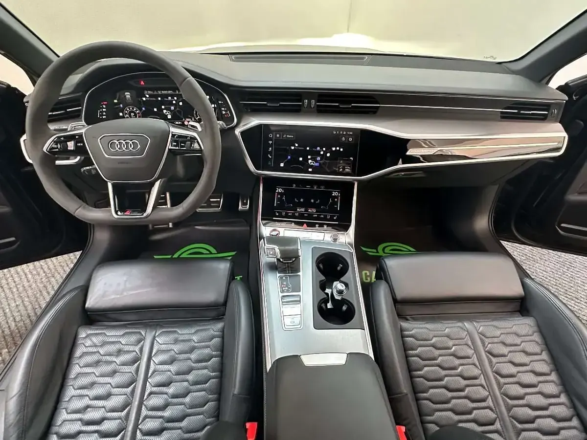 Usata Audi RS6 600 CV (441 kW) 2022 Nero Station wagon