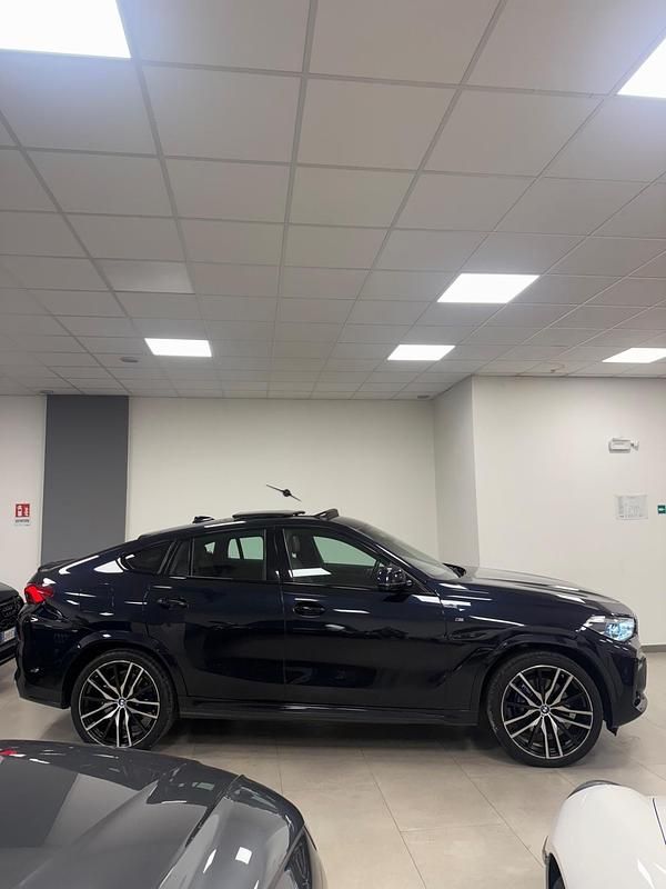 Usata BMW X6 M Sport 285 CV (209 kW) 2022 Blu SUV