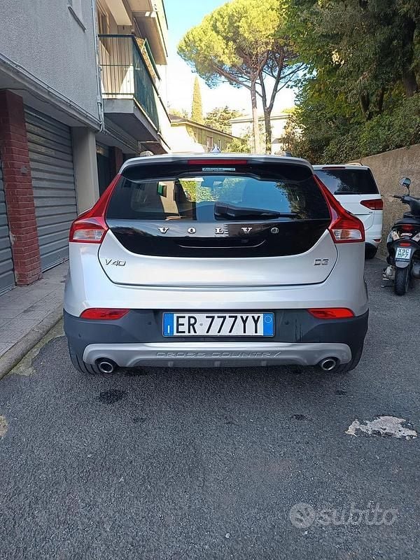 Usata Volvo V40 CC 150 CV (110 kW) 2013 Station wagon