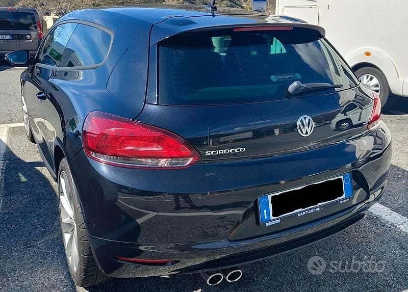 Begagnad VW Scirocco 160 HK (117 kW) 2010 Svart Sportkupé