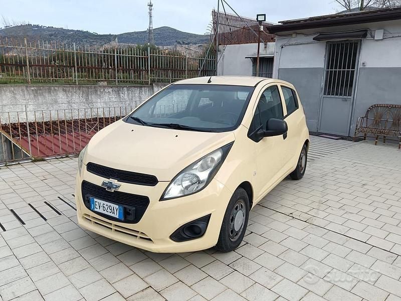 Usata Chevrolet Spark LS 68 CV (50 kW) 2014 Giallo Utilitaria
