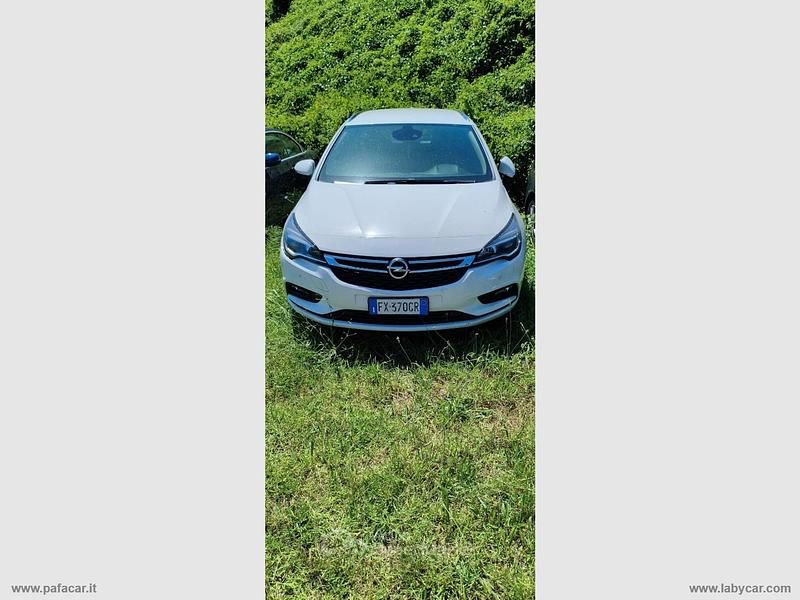 Usata Opel Astra Innovation 110 CV (80 kW) 2019 Bianco Station wagon