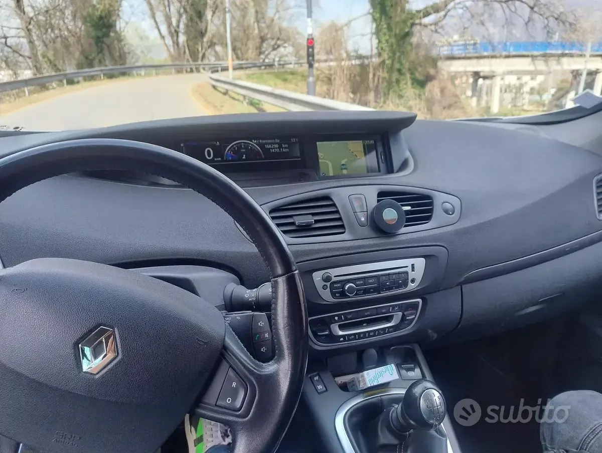 Usata Renault Scénic XMOD 110 CV (80 kW) 2015 Monovolume