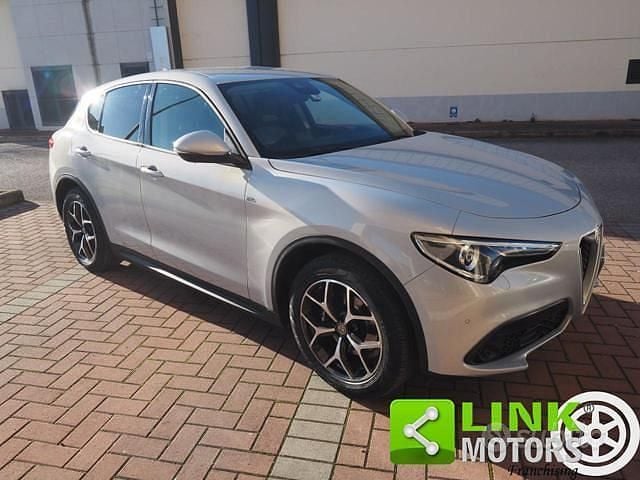 Usata Alfa Romeo Stelvio Executive 190 CV (139 kW) 2020 Bianco SUV