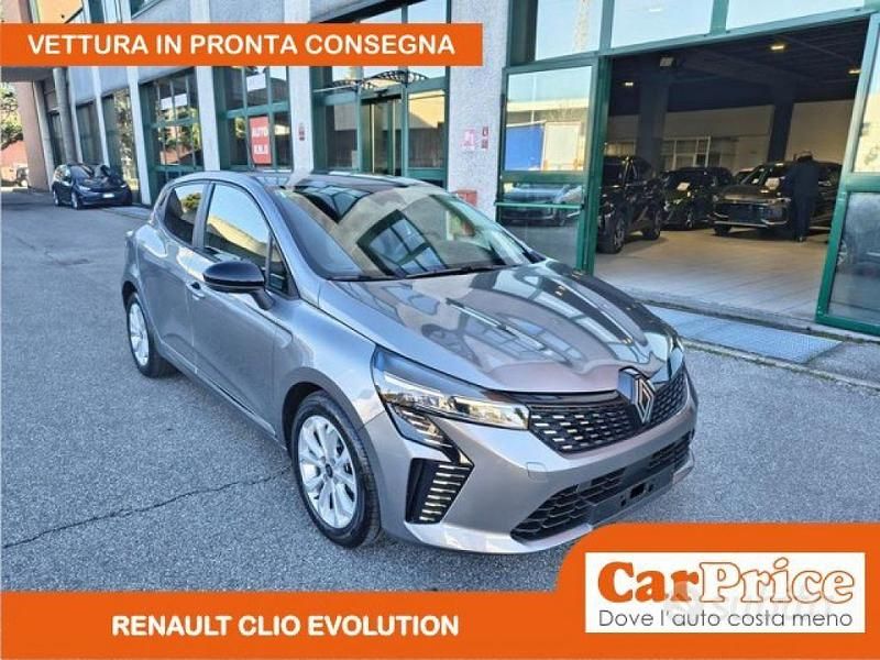 Usata Renault Clio V Evolution 90 CV (66 kW) 2025 Vari colori Berlina