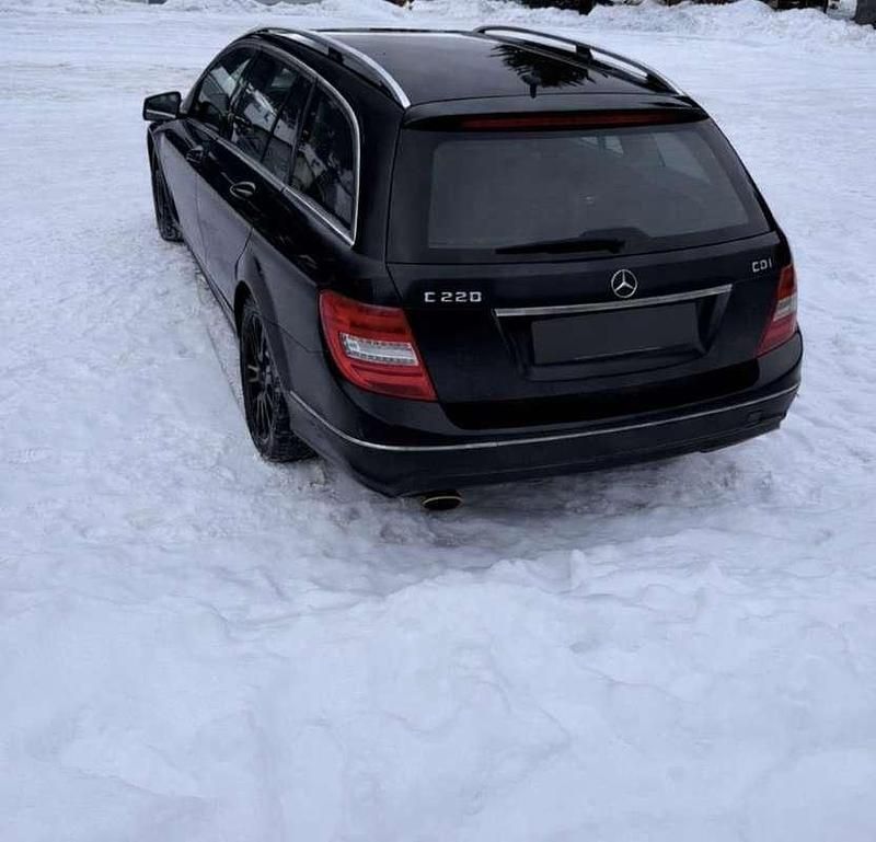 Usata Mercedes C220 Avantgarde 170 CV (125 kW) 2011 Station wagon