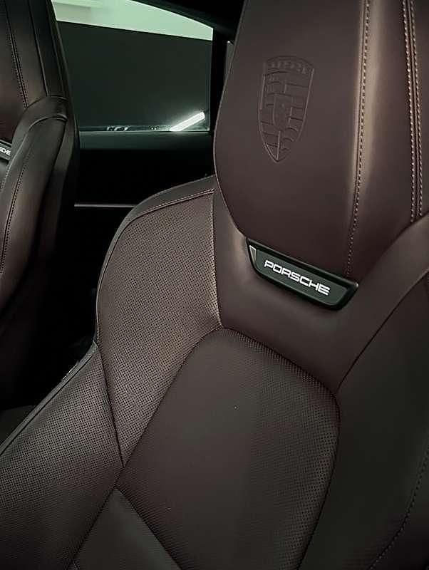 Usata Porsche Macan 380 kW (517 CV) 2025 Nero SUV