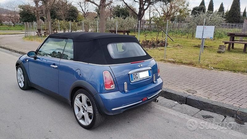 Usata Mini One Cabriolet 90 CV (66 kW) 2007 Blu Cabrio