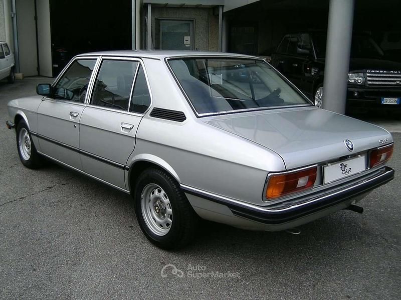 Usata BMW 518 90 CV (66 kW) 1981 Argento Berlina