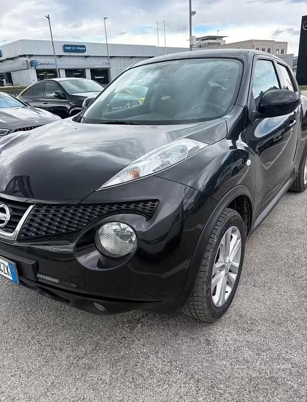 Usata Nissan Juke 110 CV (80 kW) 2012 Nero SUV