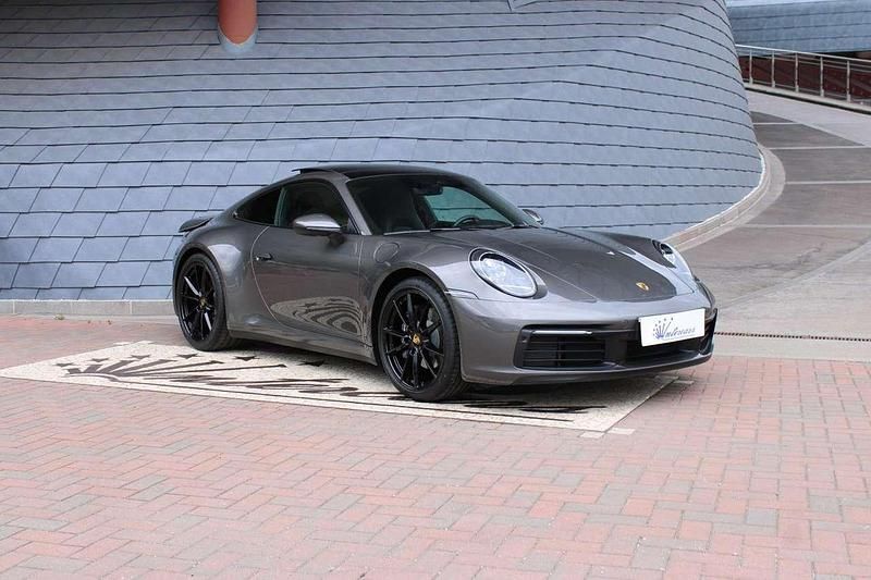 Usata Porsche 911 Carrera 385 CV (283 kW) 2021 Grigio Coupé