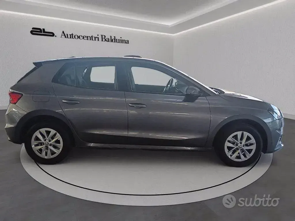 Usata Skoda Fabia Style 80 CV (58 kW) 2023 Grigio graphite metalizzato Utilitaria