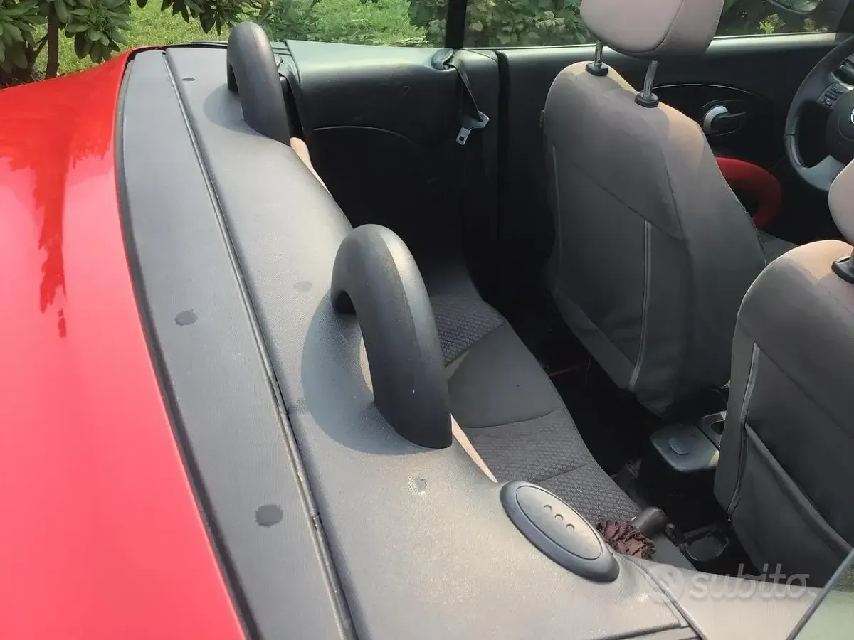 Usata Nissan Micra C+C 2008 Rosso Cabrio