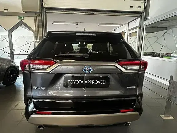 Usata Toyota RAV4 Hybrid Style 2022 Dark grey/black SUV