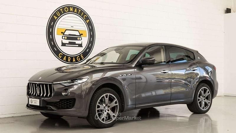 Usata Maserati Levante 430 CV (316 kW) 2017 Grigio SUV
