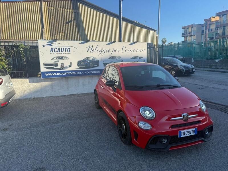 Rosso Usata 2019 Abarth 595 Pista Due volumi | 15.500 € (Super prezzo) - Immagine 1/4