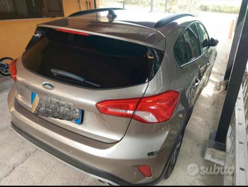 Usata Ford Focus Active 120 CV (88 kW) 2019 Berlina