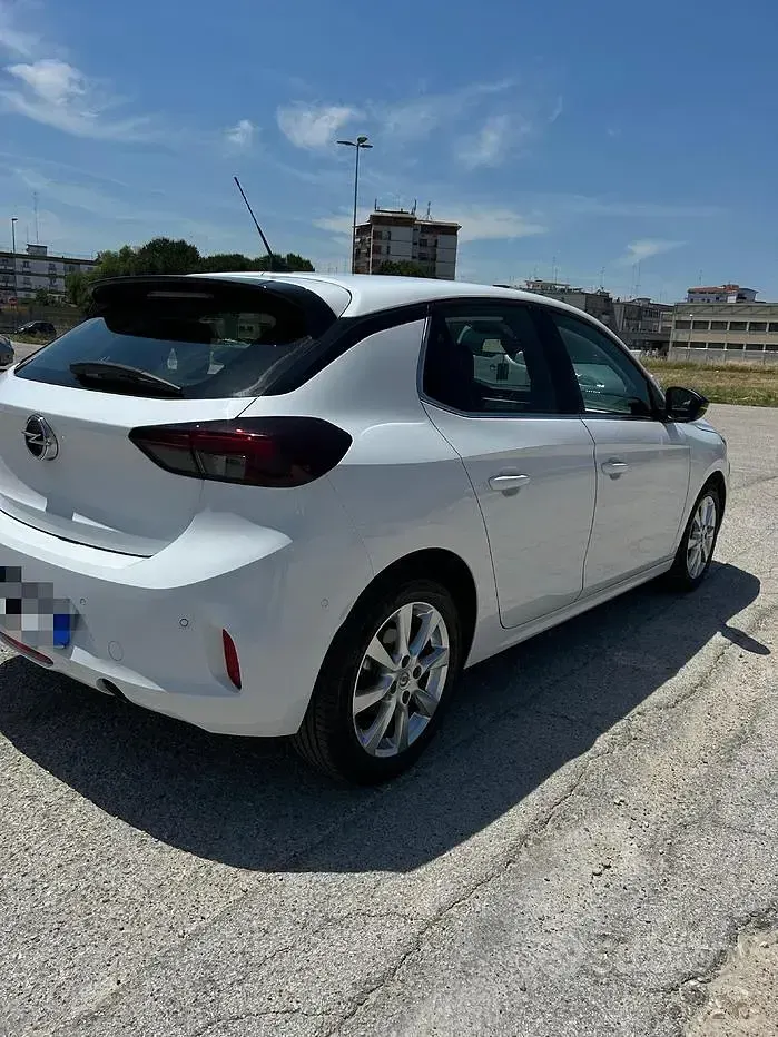Usata Opel Corsa 102 CV (75 kW) 2020 Bianco Utilitaria