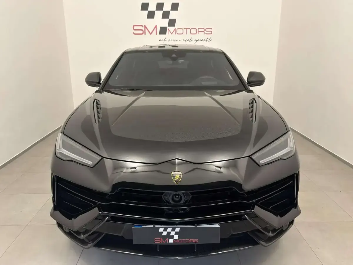 Usata Lamborghini Urus 666 CV (489 kW) 2025 Nero noctis SUV