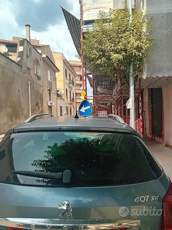 Usata Peugeot 407 109 CV (80 kW) 2004 Grigio Station wagon