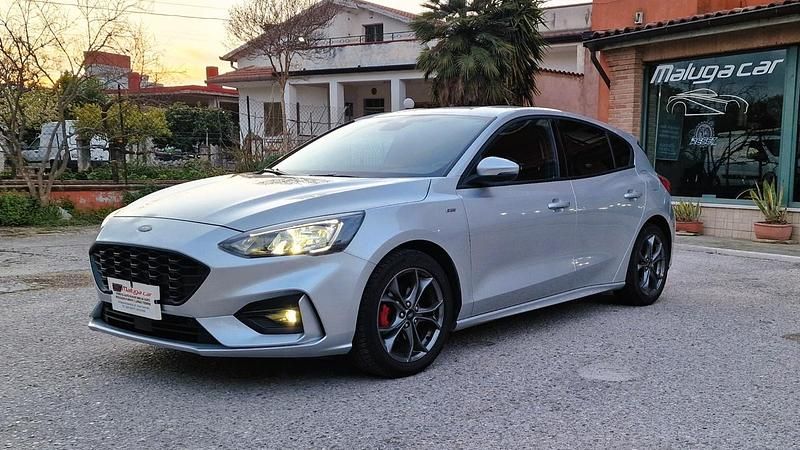 Usata Ford Focus ST-Line X 154 CV (113 kW) 2021 Grigio Berlina