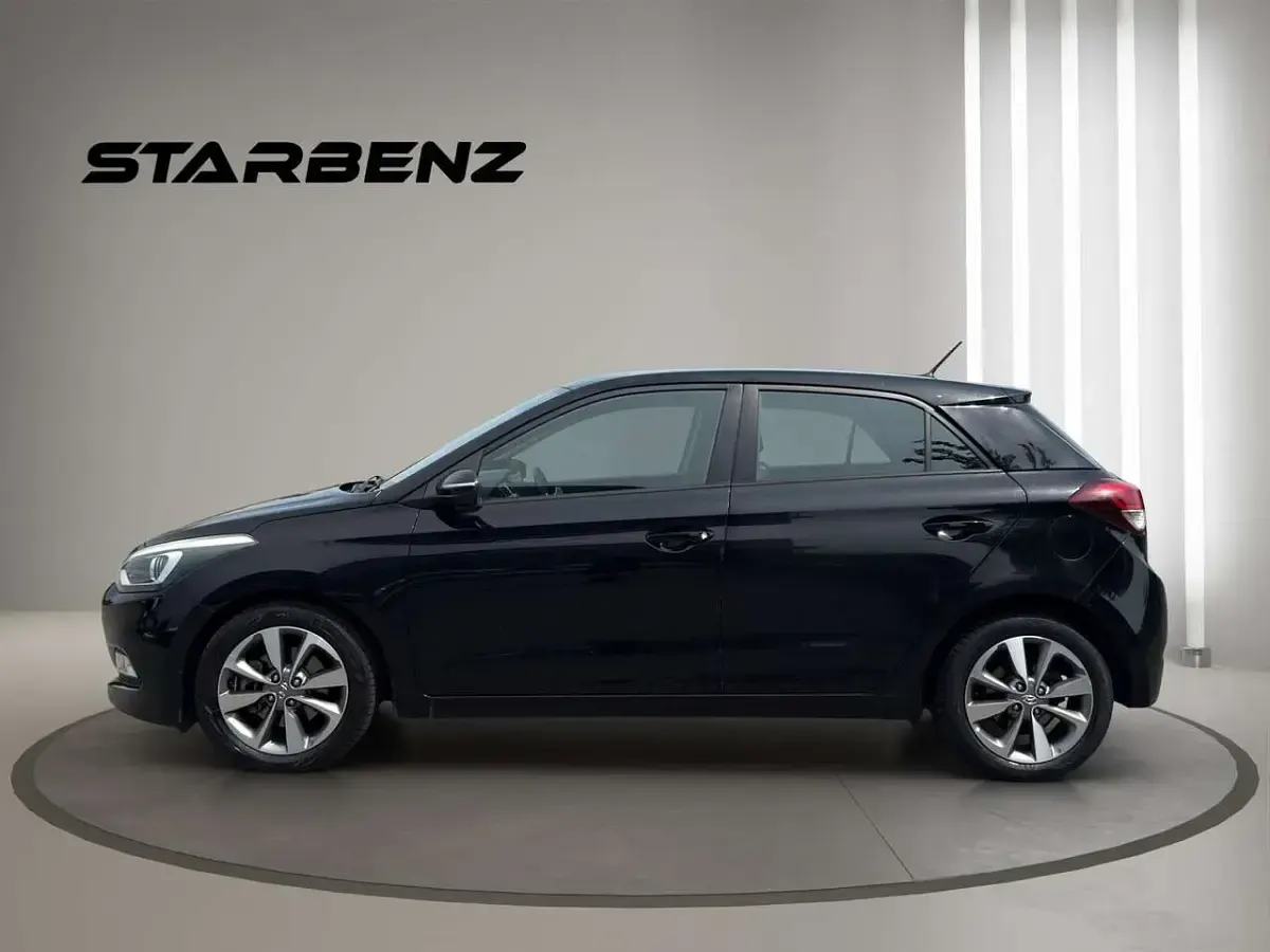 Usata Hyundai i20 Style 75 CV (55 kW) 2015 Nero Utilitaria