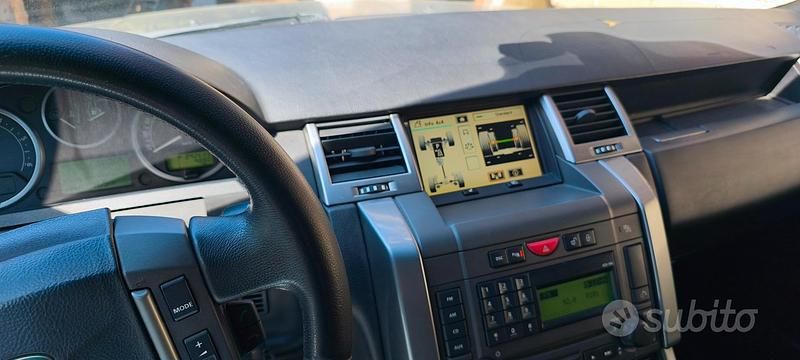 Second-hand Land Rover Range Rover Sport HSE 190 CP (139 kW) 2006 Negru SUV