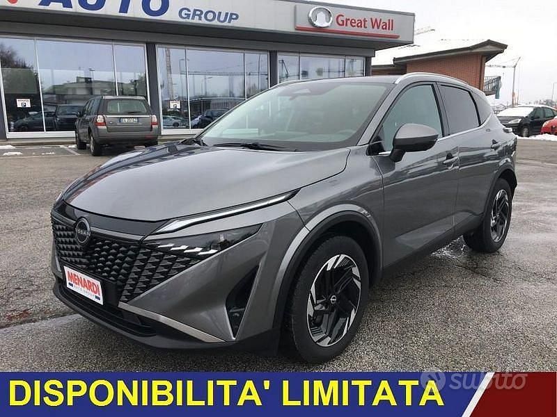 Usata Nissan Qashqai N-Connecta 140 CV (102 kW) 2025 Grigio SUV