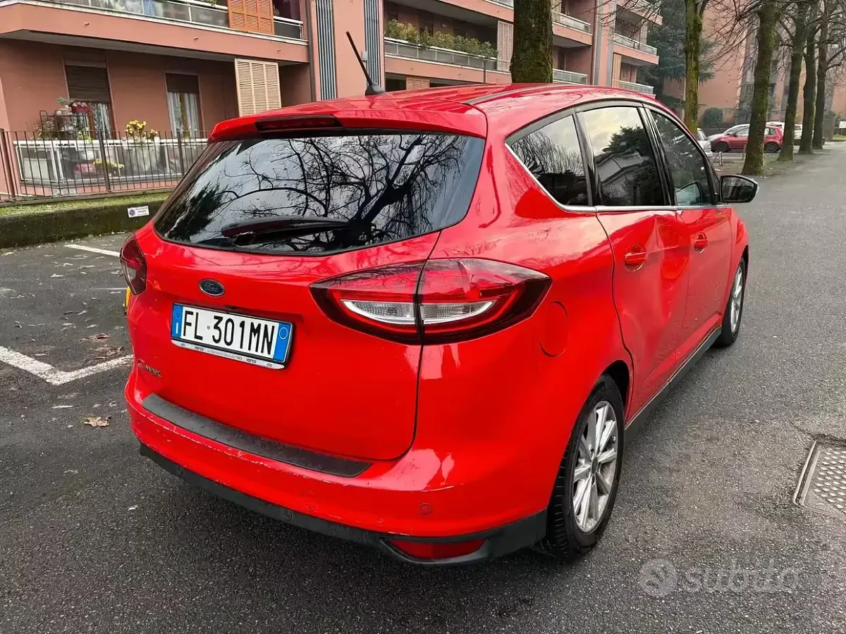 Usata Ford C-MAX Titanium X 120 CV (88 kW) 2017 Rosso Monovolume
