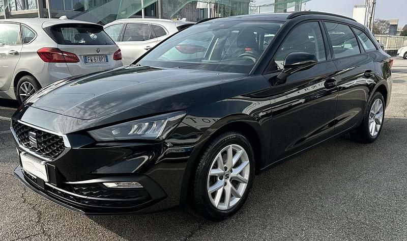 Usata Seat Leon 110 CV (80 kW) 2022 Nero Station wagon