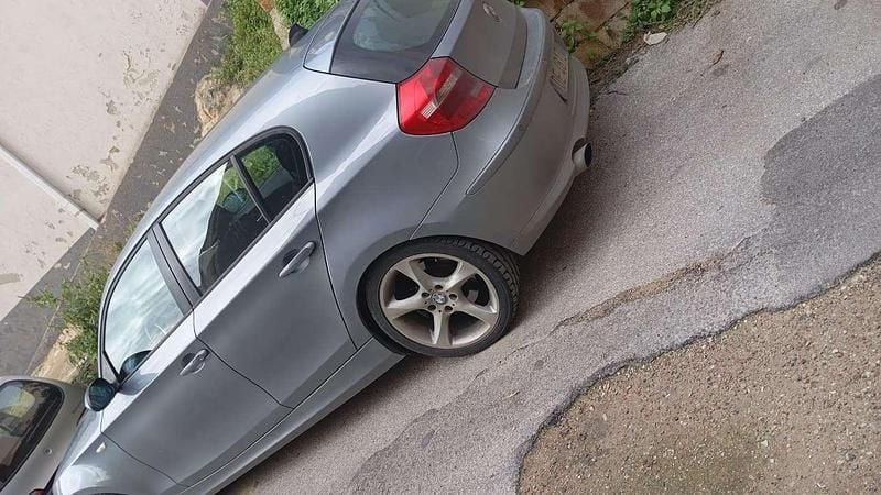 Usata BMW 120 177 CV (130 kW) 2007 Utilitaria