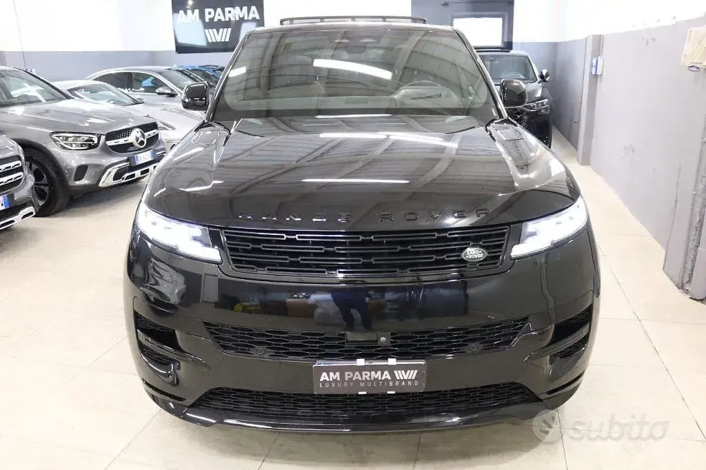 Usata Land Rover Range Rover Sport HSE Dynamic 249 CV (183 kW) 2024 Nero SUV