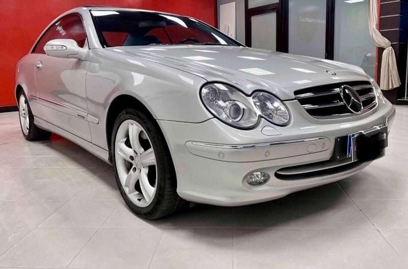 Usata Mercedes CLK500 Avantgarde 306 CV (225 kW) 2002 Argento Coupé