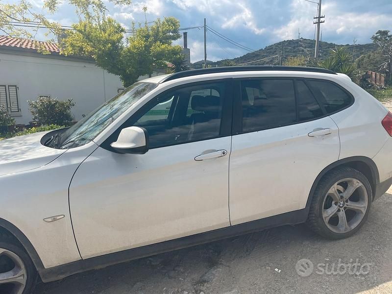Usata BMW X1 143 CV (105 kW) 2010 Bianco SUV