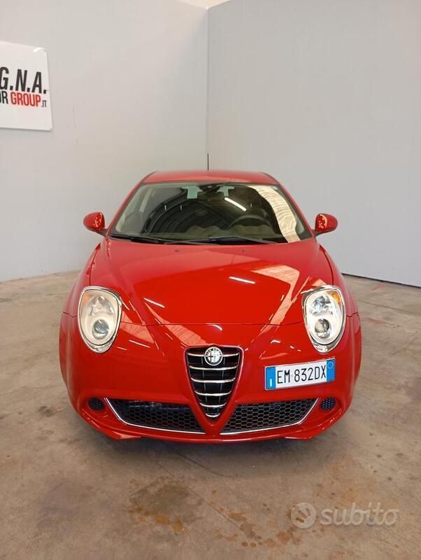 Usata Alfa Romeo MiTo Distinctive 77 CV (56 kW) 2012 Rosso Utilitaria