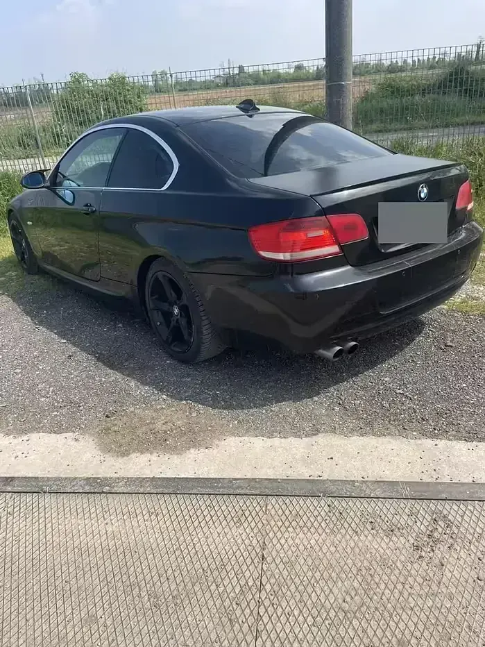 Usata BMW 325 197 CV (144 kW) 2007 Nero Coupé