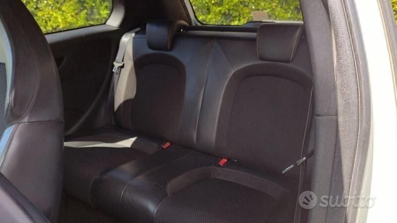 Usata 2011 Abarth Punto Evo Due volumi | 7000 € (Buon prezzo) - Immagine 1/4