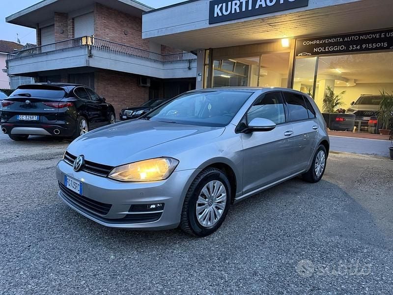 Usata VW Golf VII Trendline 86 CV (63 kW) 2016 Grigio Berlina