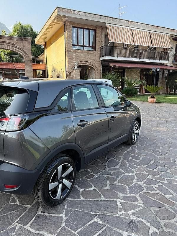Usata Opel Crossland X 110 CV (80 kW) 2021 Grigio SUV