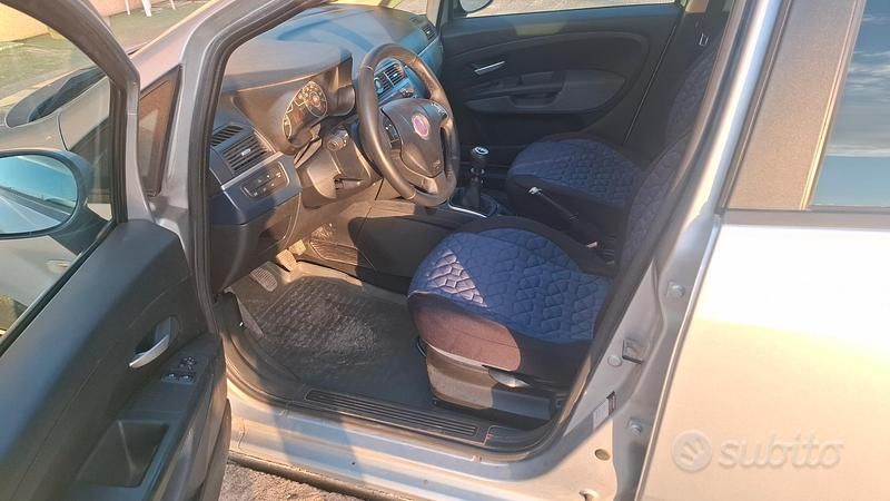 Usata Fiat Grande Punto 90 CV (66 kW) 2008 Grigio Utilitaria