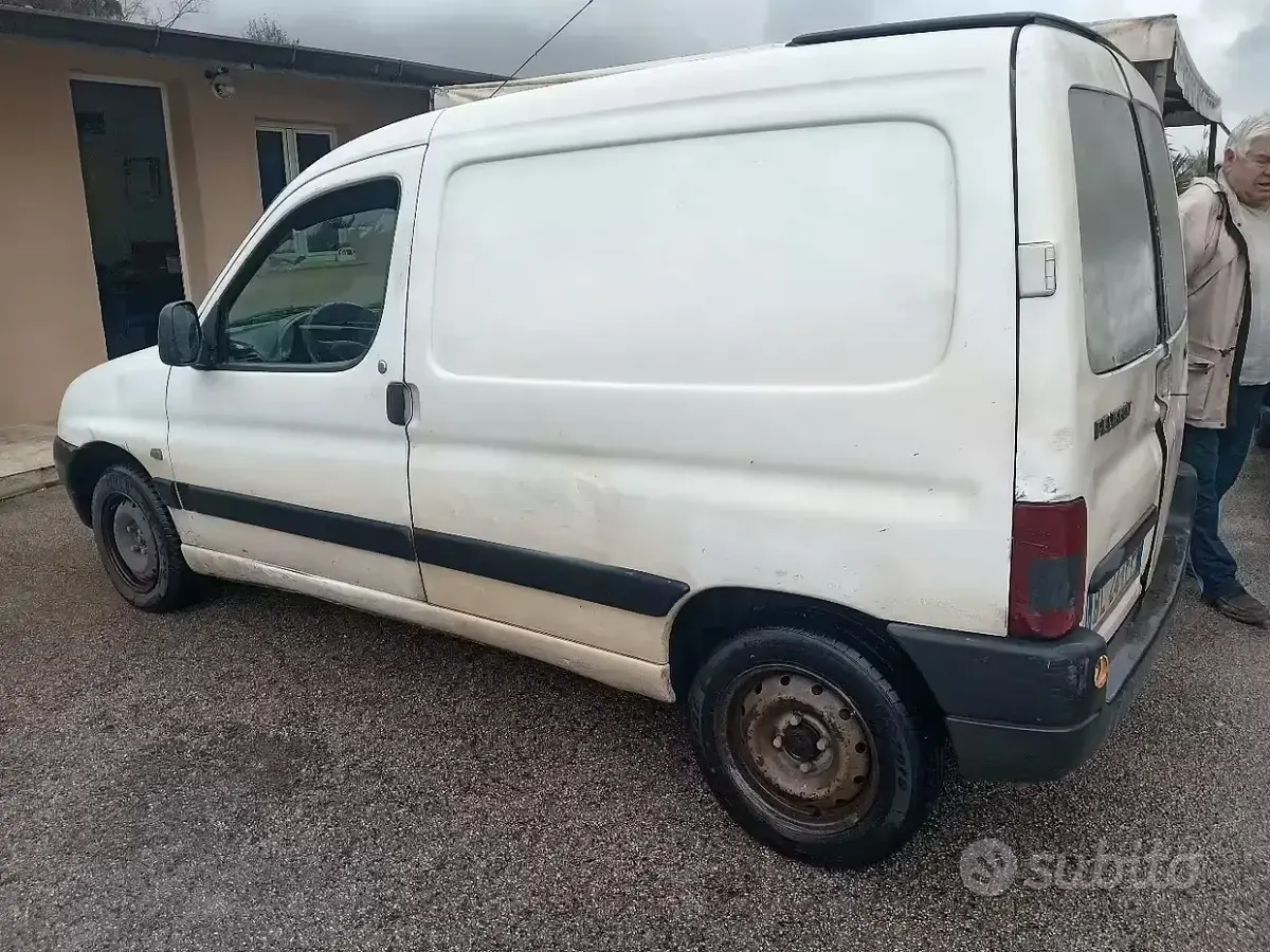 Usata Peugeot Partner 69 CV (50 kW) 2000 Bianco Monovolume