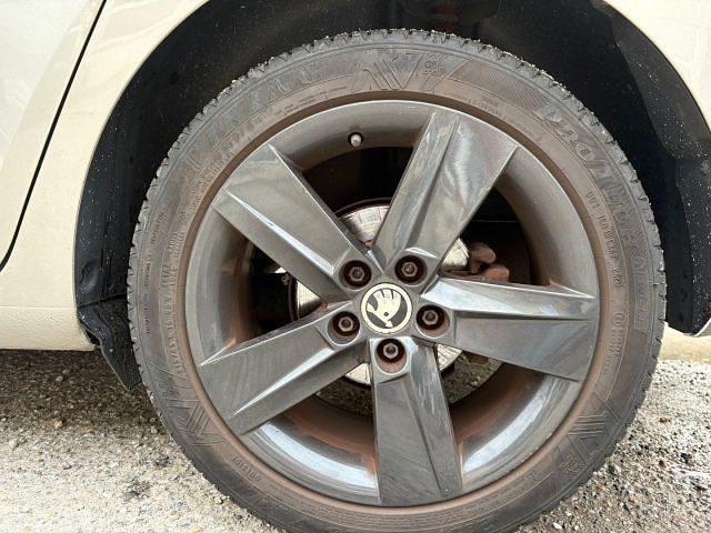 Usata Skoda Rapid Ambition 105 CV (77 kW) 2015 Bronzo Station wagon