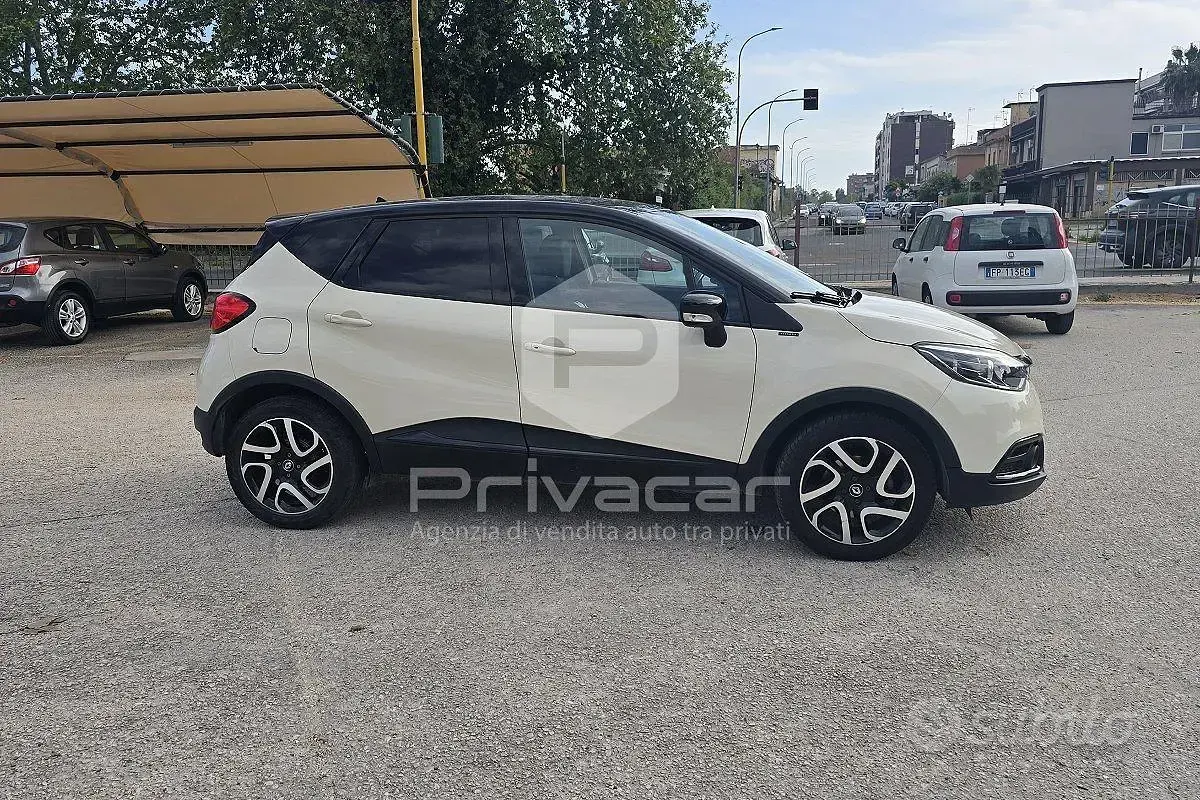 Usado Renault Captur 90 CV (66 kW) 2017 Blanco SUV