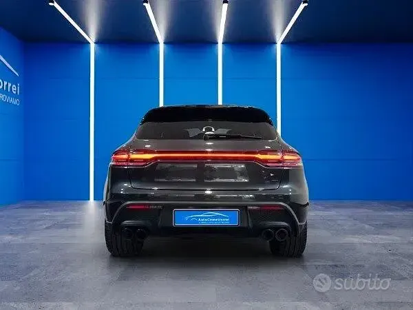 Usata Porsche Macan 265 CV (194 kW) 2022 Grigio SUV