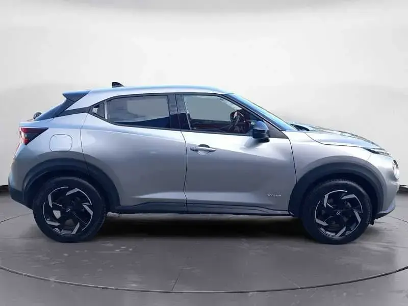 Usata Nissan Juke N-Connecta 143 CV (105 kW) 2023 Grigio SUV