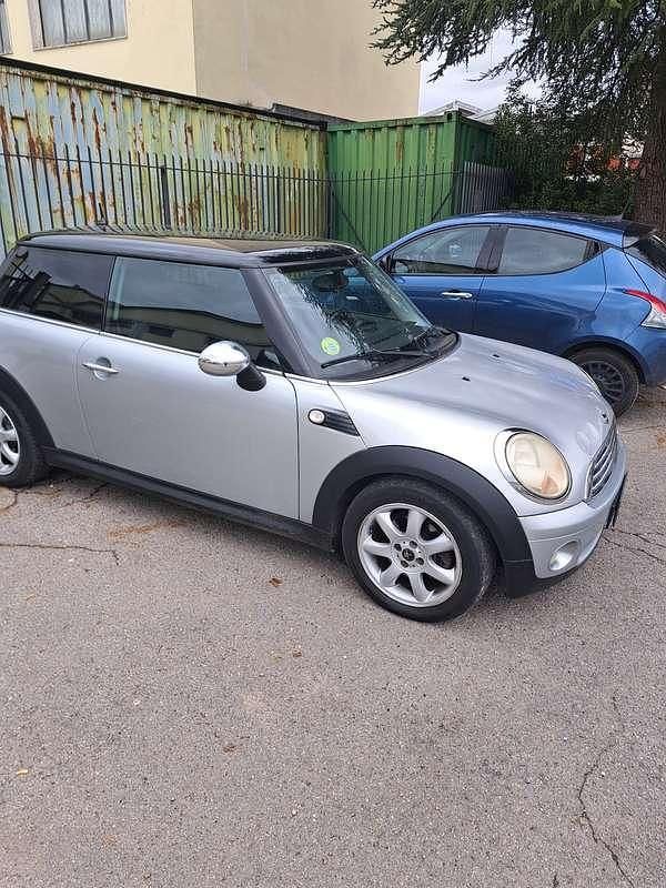 Usata Mini Cooper Chili 120 CV (88 kW) 2007 Utilitaria