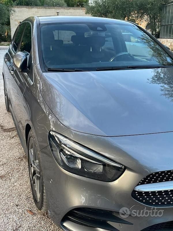 Usata Mercedes 180 2020 Grigio Berlina