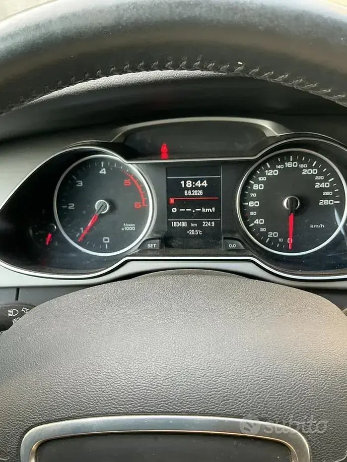 Usata Audi A4 150 CV (110 kW) 2015 Nero Station wagon