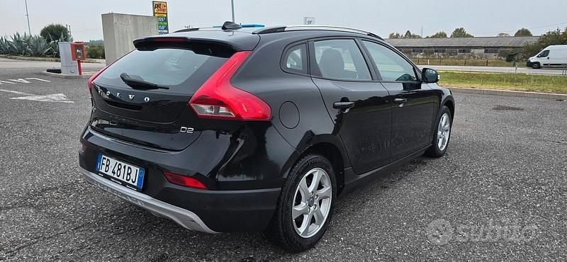 Usata Volvo V40 CC 119 CV (87 kW) 2015 Nero Station wagon