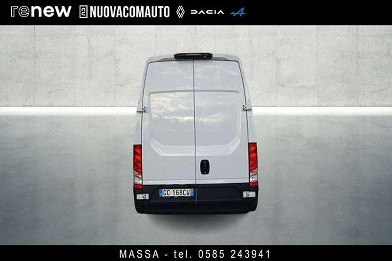 Usata Iveco Daily 136 CV (100 kW) 2021 Bianco Furgone